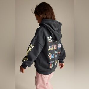 H&M Kids Disney 100 years Hoodie Black Graphic Sweatshirt Mickey Minnie 6-7Y
